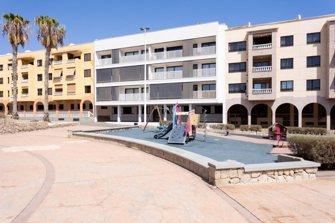 New 140M2 Loft-Style Flat At Town Heart, 3 Beaches Close Casa Leon El Médano Exteriör bild