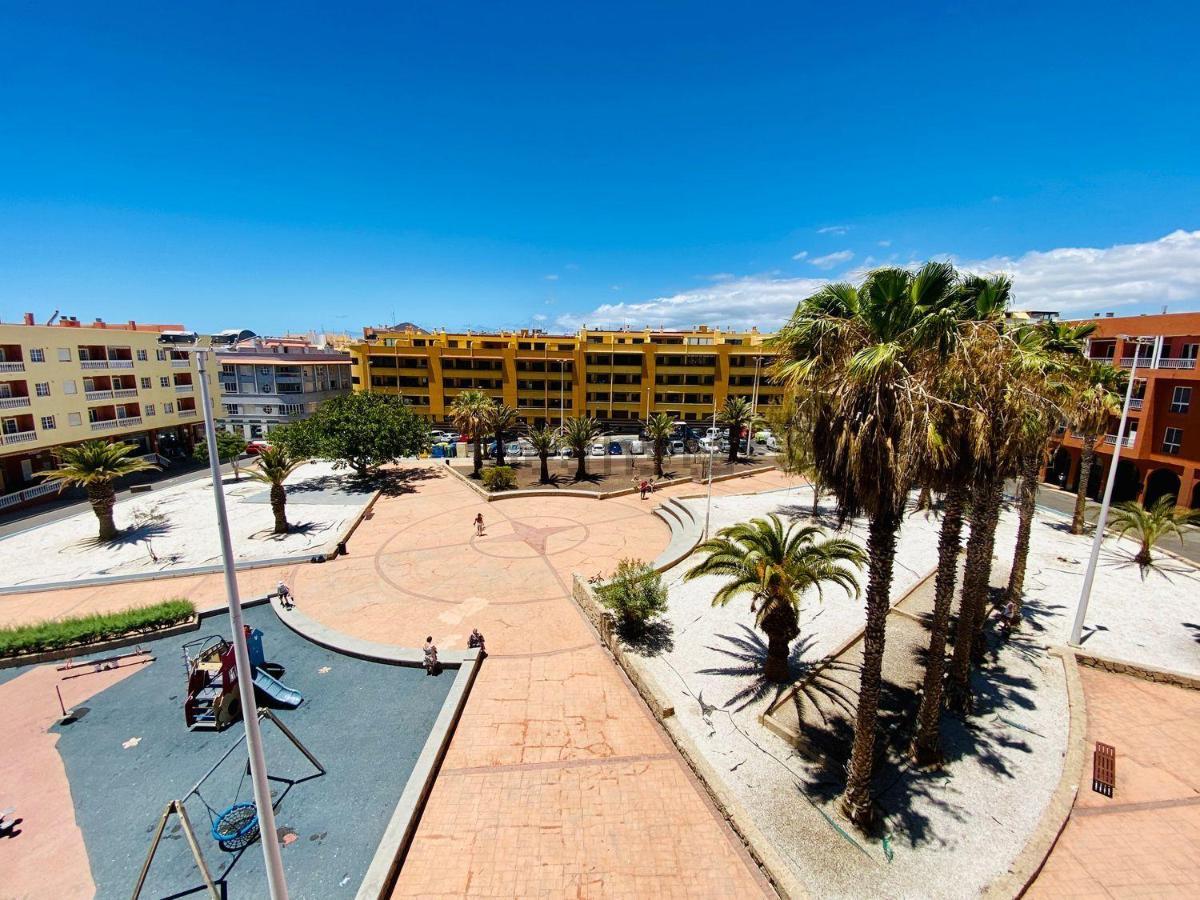 New 140M2 Loft-Style Flat At Town Heart, 3 Beaches Close Casa Leon El Médano Exteriör bild