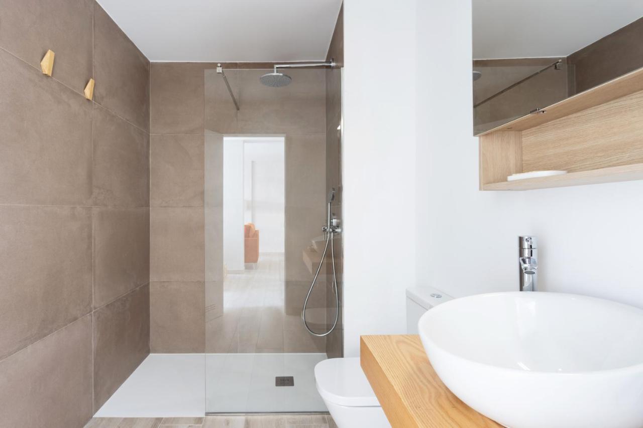 New 140M2 Loft-Style Flat At Town Heart, 3 Beaches Close Casa Leon El Médano Exteriör bild
