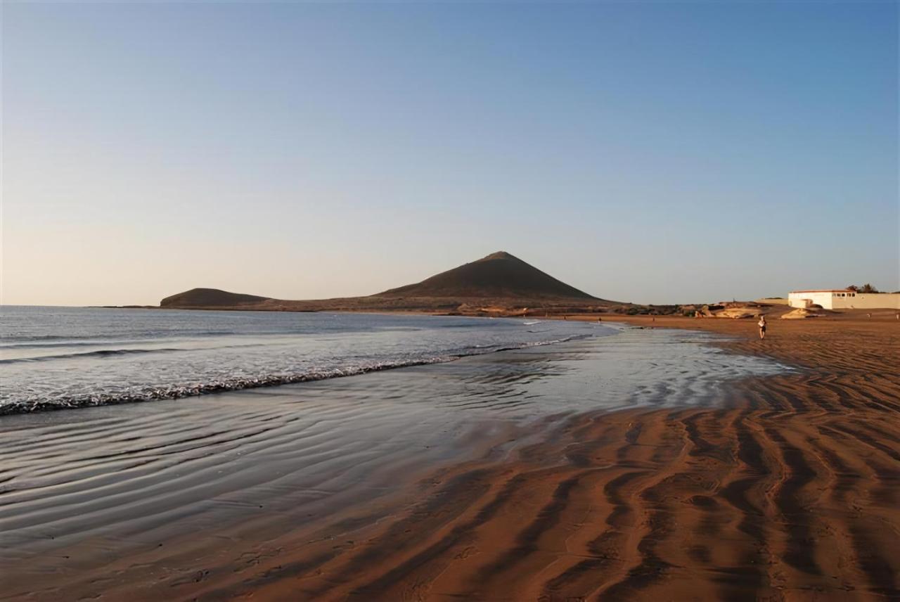 New 140M2 Loft-Style Flat At Town Heart, 3 Beaches Close Casa Leon El Médano Exteriör bild